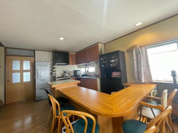 Spacious 5LDK House with Garden in Midori - Photo 1