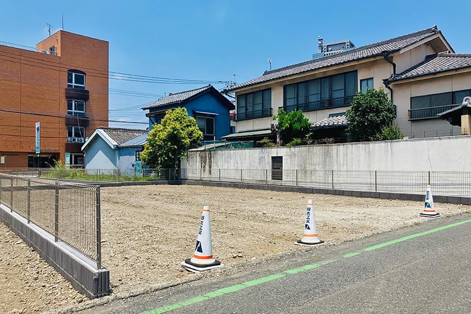 212 m² land in Maebashi, Gunma - Photo 1