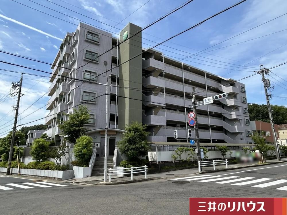 4LDK apartment in Tempaku Ward, Nagoya, Aichi - Photo 1