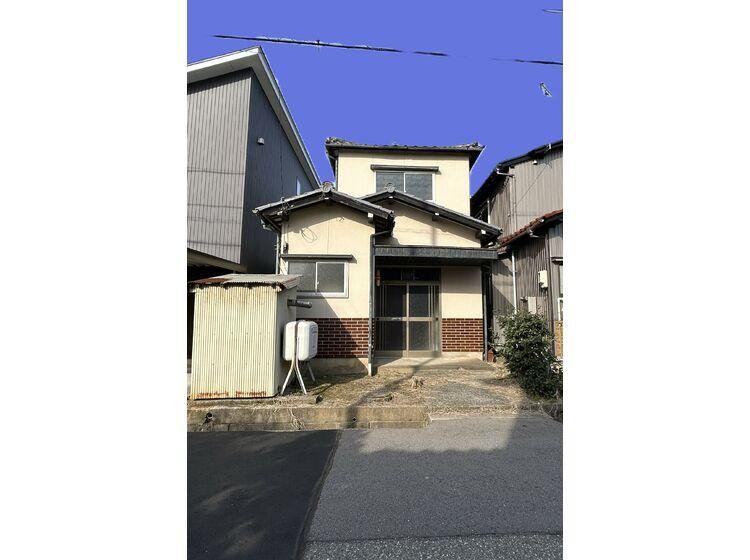 83 m² land in Kanazawa, Ishikawa - Photo 1