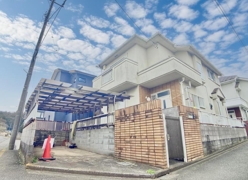 House with Recent Exterior and Interior Renovations - Photo 1