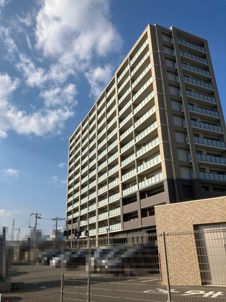 4LDK apartment in Shunan, Yamaguchi - Photo 1