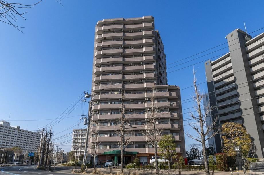 3LDK apartment in Saiwai Ward, Kawasaki, Kanagawa - Photo 1