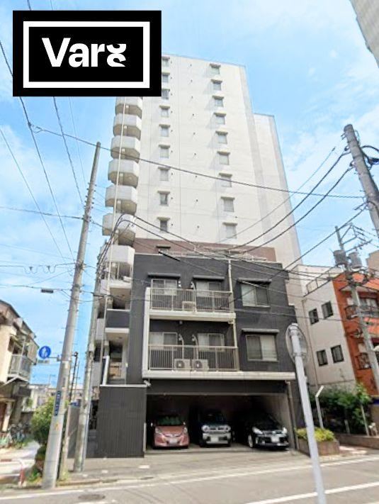 Spacious 3LDK Apartment with Renovation Options in Kameari - Photo 1