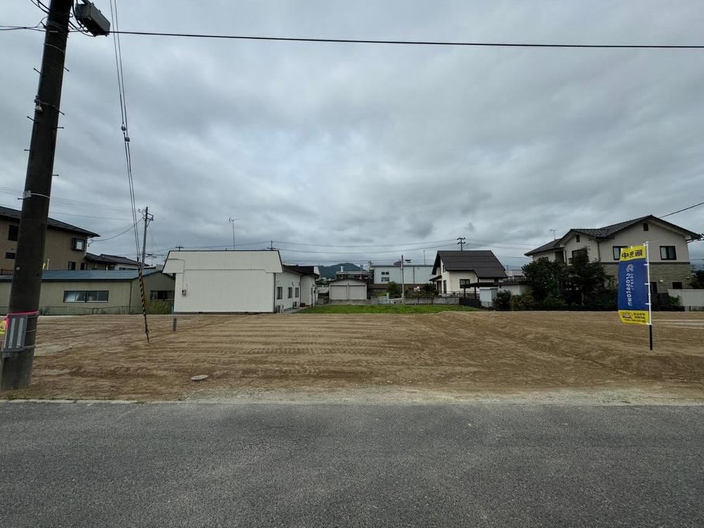 Attractive Land Near Honma Station - Photo 1