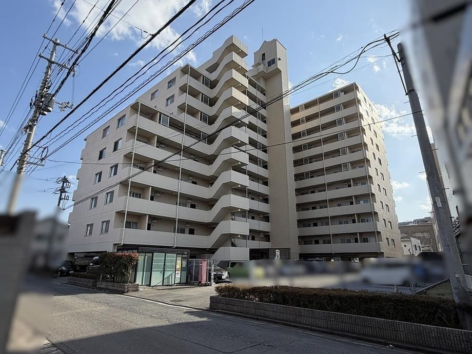 3LDK apartment in Yonago, Tottori - Photo 1