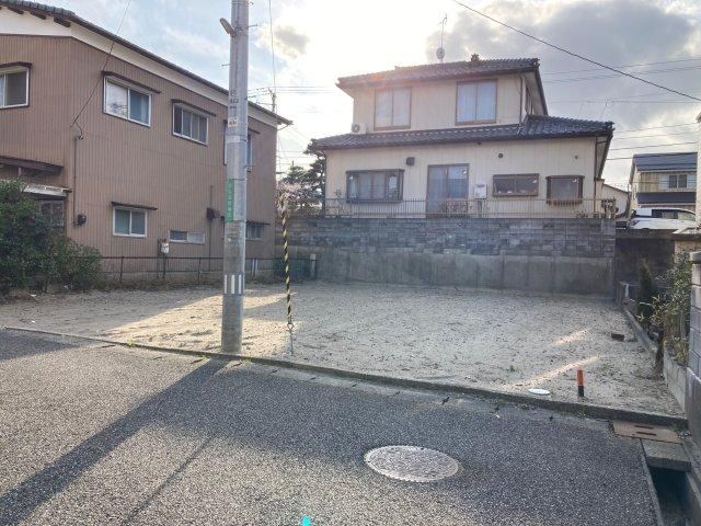 Prime Land in Higashi-Niigata - Photo 1