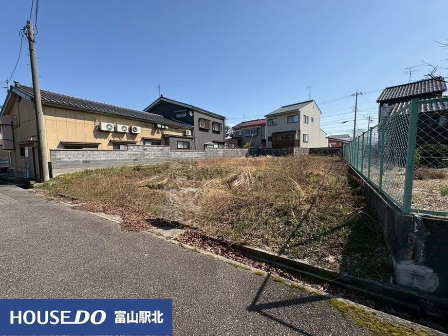 346 m² land in Namerikawa, Toyama - Photo 1