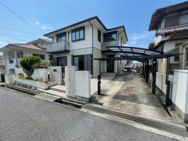 4LDK+S house in Kita Ward, Kobe, Hyogo - Photo 1
