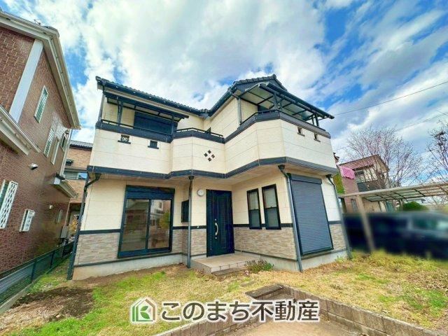 Fully Renovated 4LDK Home with Loft in Utsunomiya - Photo 1