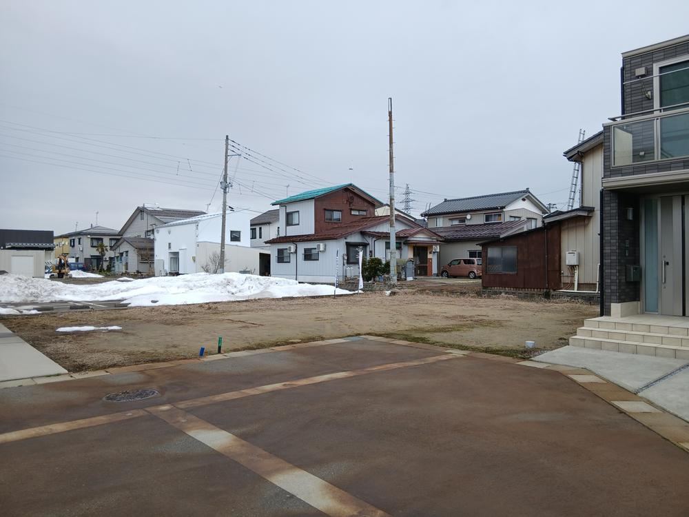 Convenient Land Near Elementary School - Photo 1