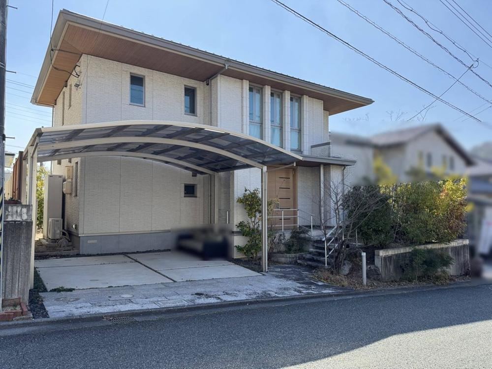 5LDK+S house in Aki Ward, Hiroshima - Photo 1