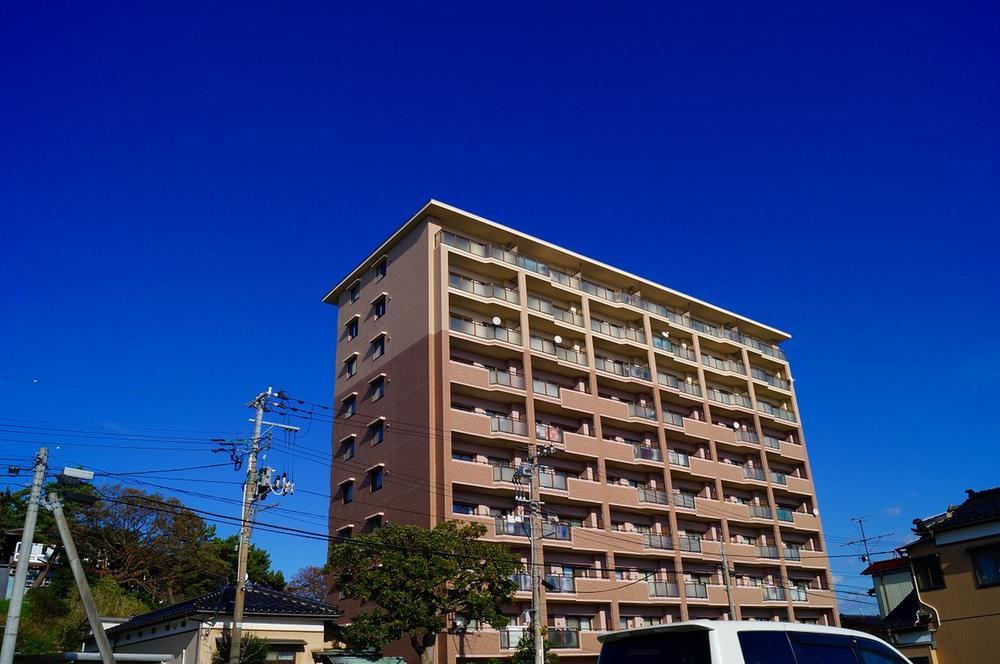 3LDK apartment in Sakata, Yamagata - Photo 1