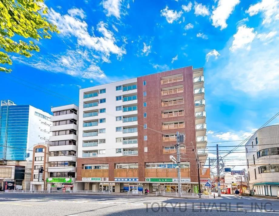 2LDK apartment in Naka Ward, Yokohama, Kanagawa - Photo 1