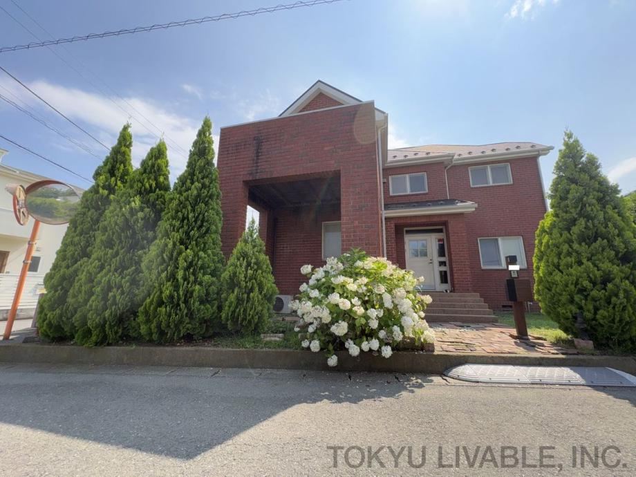Serene 4LDK House with Ocean View in Nishikoiso - Photo 1