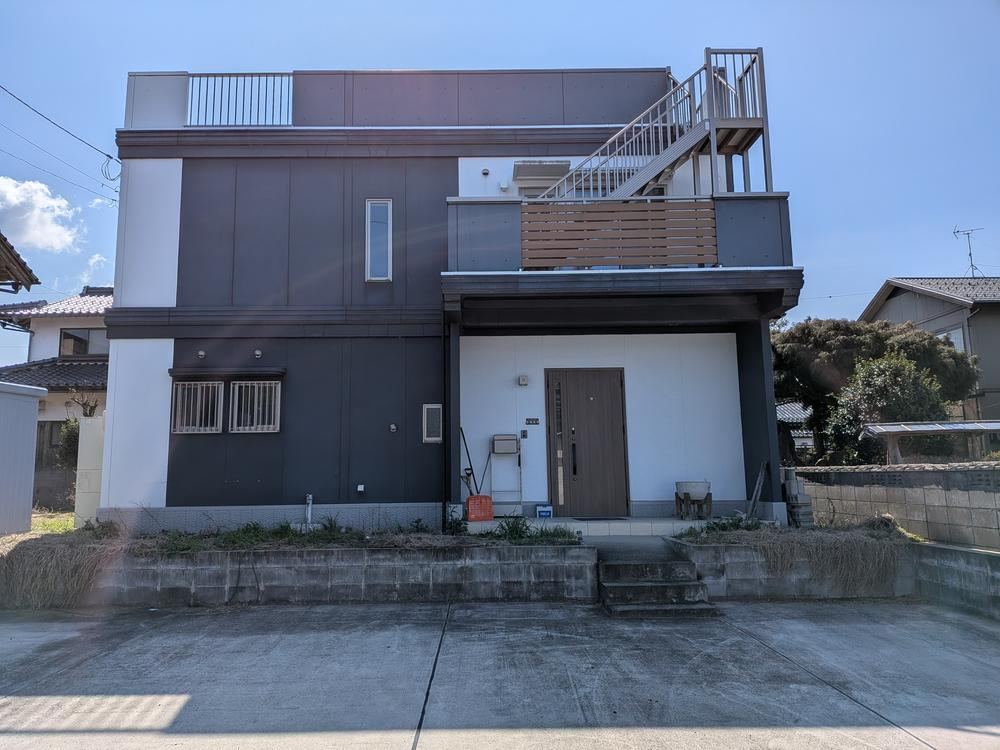 4LDK house in Hoki, Saihaku District, Tottori - Photo 1