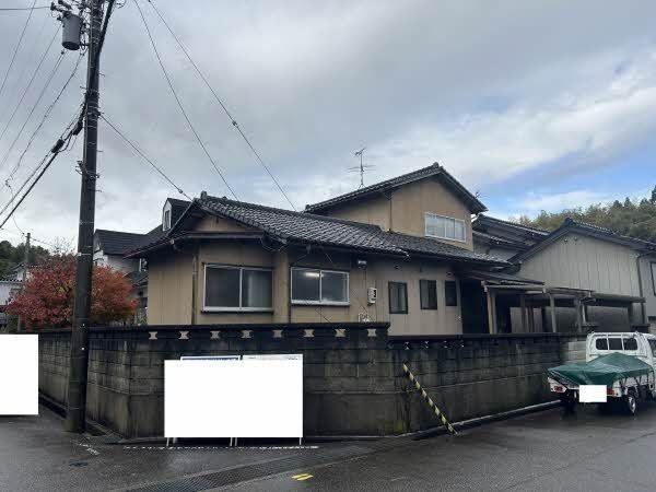 4LDK Home in Nakataiko, Affordable Price - Photo 1