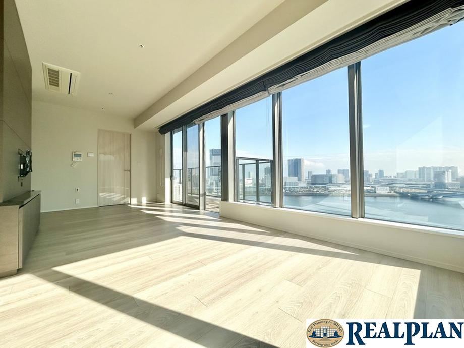 4LDK apartment in Chuo Ward, Tokyo - Photo 1