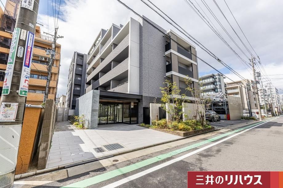 2LDK apartment in Higashi Ward, Nagoya, Aichi - Photo 1