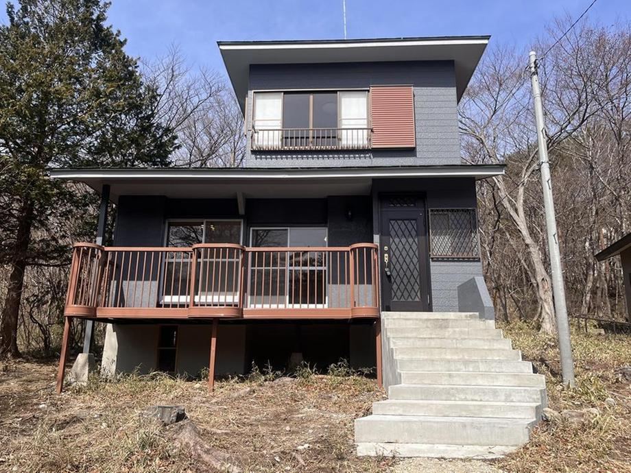 Renovated 3LDK Home with Great Sunlight - Photo 1