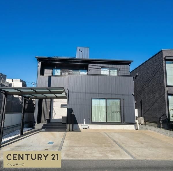 All-Electric ZEH Home with Solar Power in Kisarazu - Photo 1