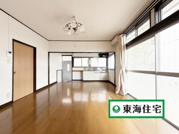 Spacious 4LDK Home Ready for Immediate Move-in in Taihaku - Photo 1