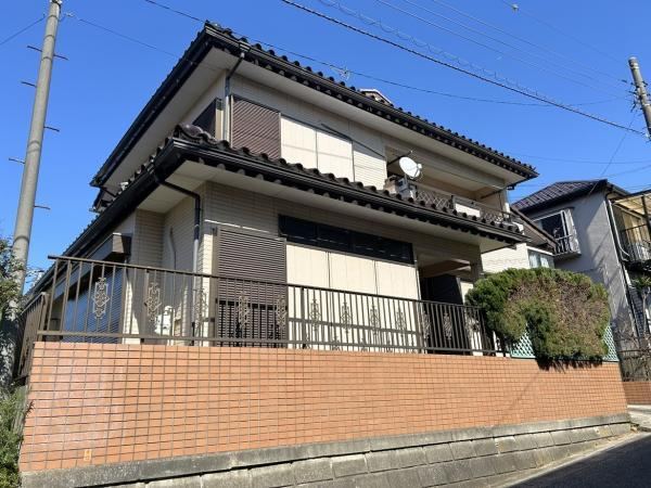 Spacious 4SLDK House with Garage in Inage - Photo 1