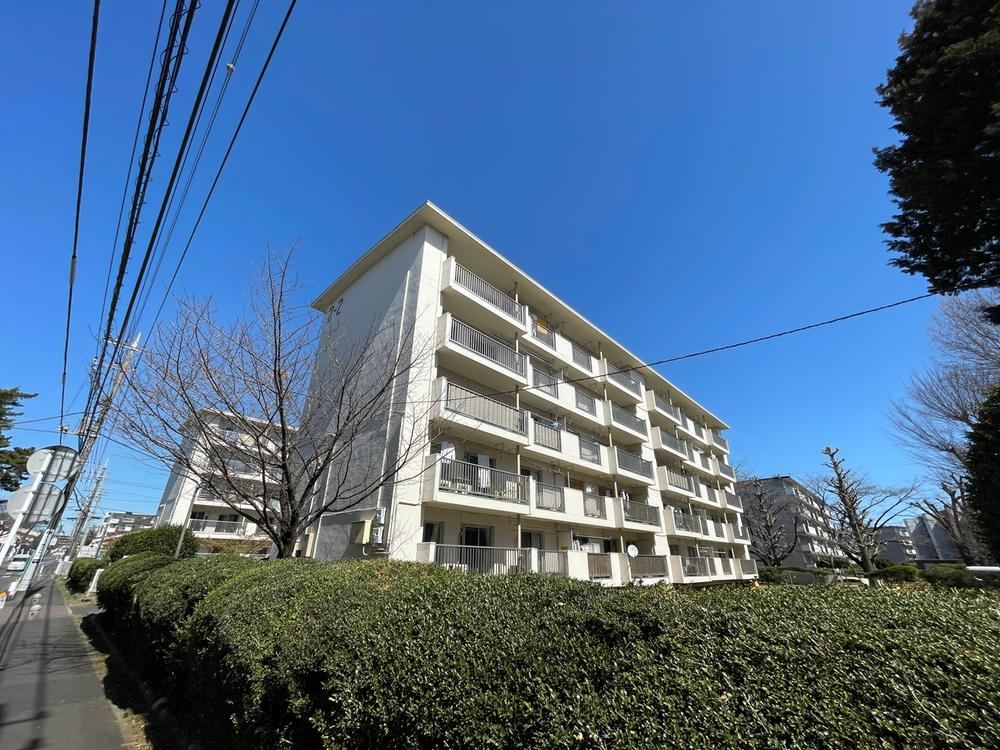 2LDK apartment in Minami Ward, Sagamihara, Kanagawa - Photo 1