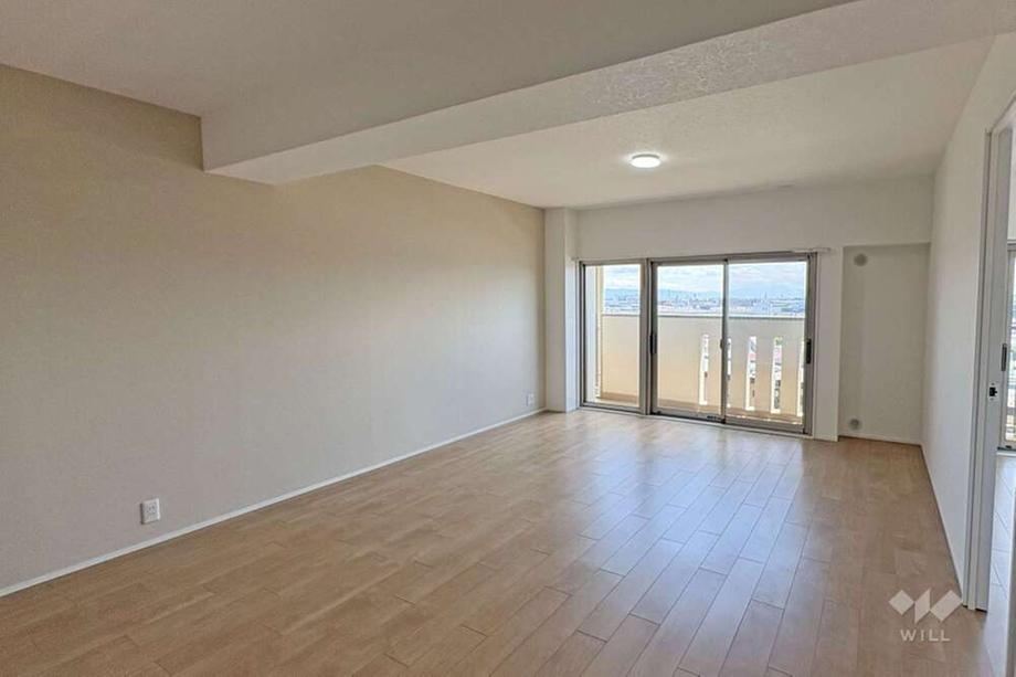 3LDK+S apartment in Suita, Osaka - Photo 1