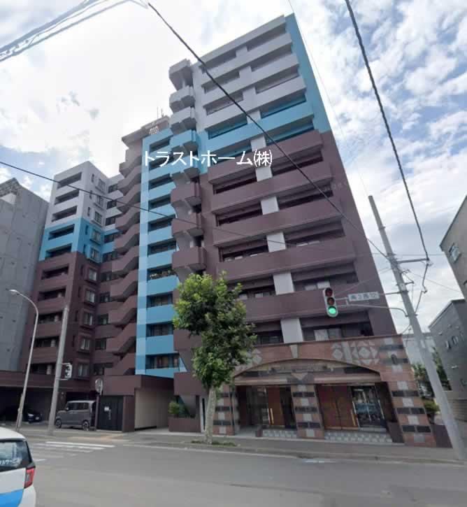 2LDK apartment in Chuo Ward, Sapporo, Hokkaido - Photo 1