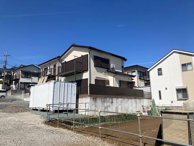 Charming 4LDK House with Scenic Views - Photo 1