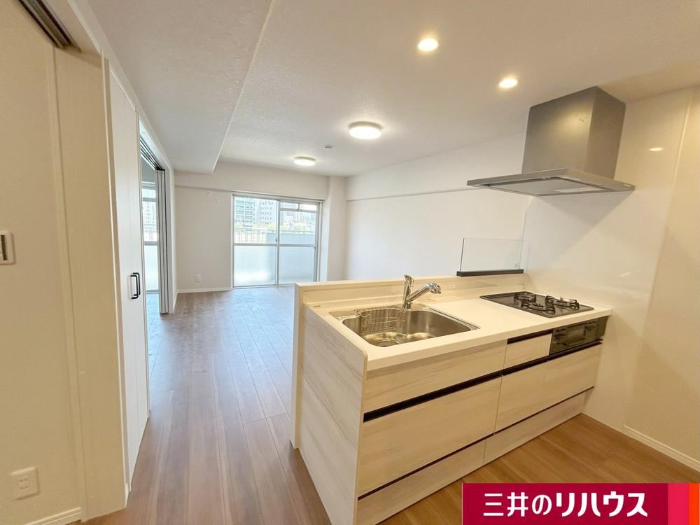 3LDK apartment in Naka Ward, Hiroshima - Photo 1