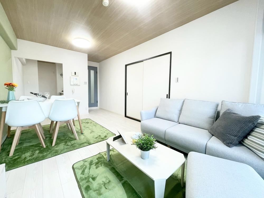 3LDK apartment in Hiratsuka, Kanagawa - Photo 1