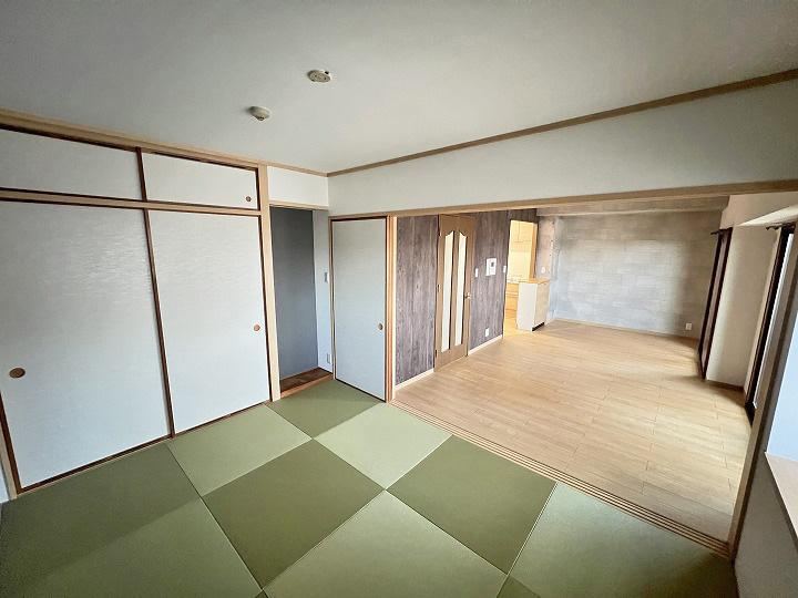 3LDK apartment in Saeki Ward, Hiroshima - Photo 1