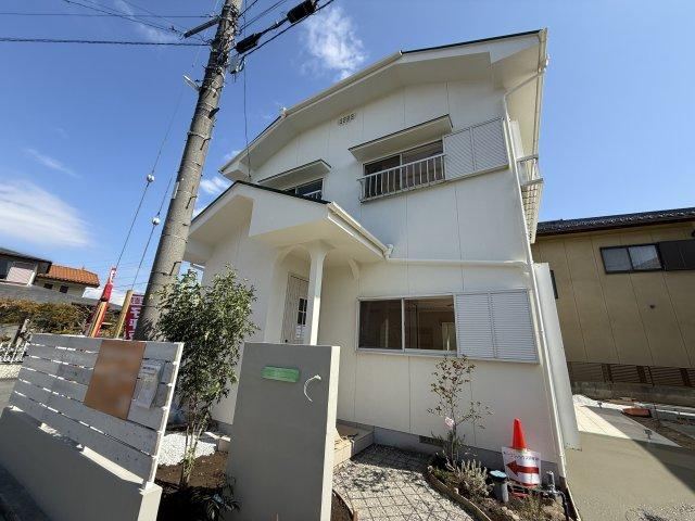 4LDK house in Chuo, Yamanashi - Photo 1