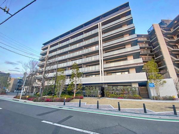 3LDK apartment in Chuo Ward, Chiba - Photo 1