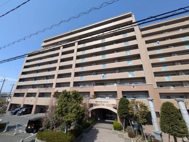 3LDK apartment in Minami Ward, Okayama - Photo 1