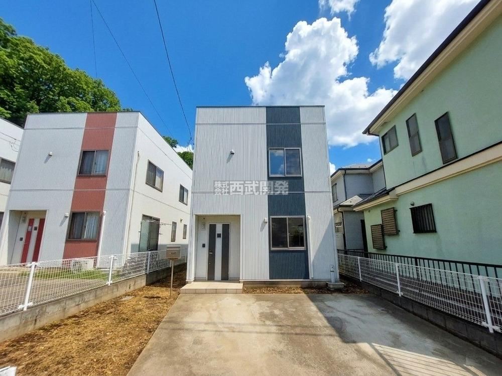 3LDK House with Parking for 2 Cars Near Akitsu Station - Photo 1