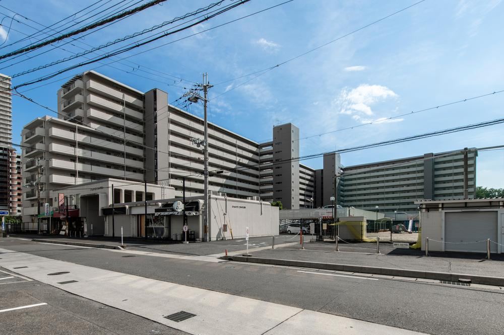 2LDK apartment in Kusatsu, Shiga - Photo 1