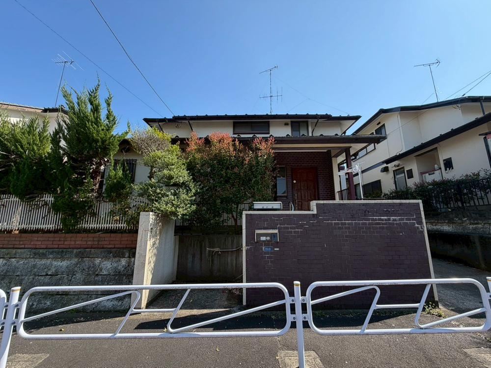 3LDK house in Hachioji, Tokyo - Photo 1