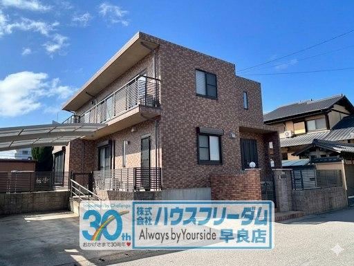 4LDK+2S house in Nishi Ward, Fukuoka - Photo 1