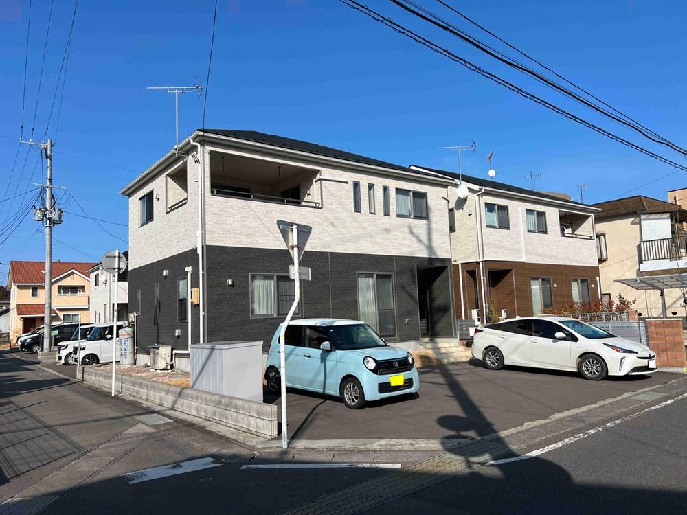 Modern Home with Soundproof Room in Nihonmatsu - Photo 1