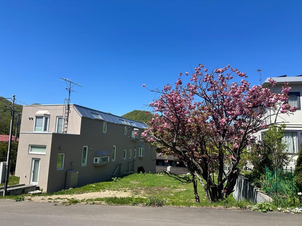 336 m² land in Chuo Ward, Sapporo, Hokkaido - Photo 1