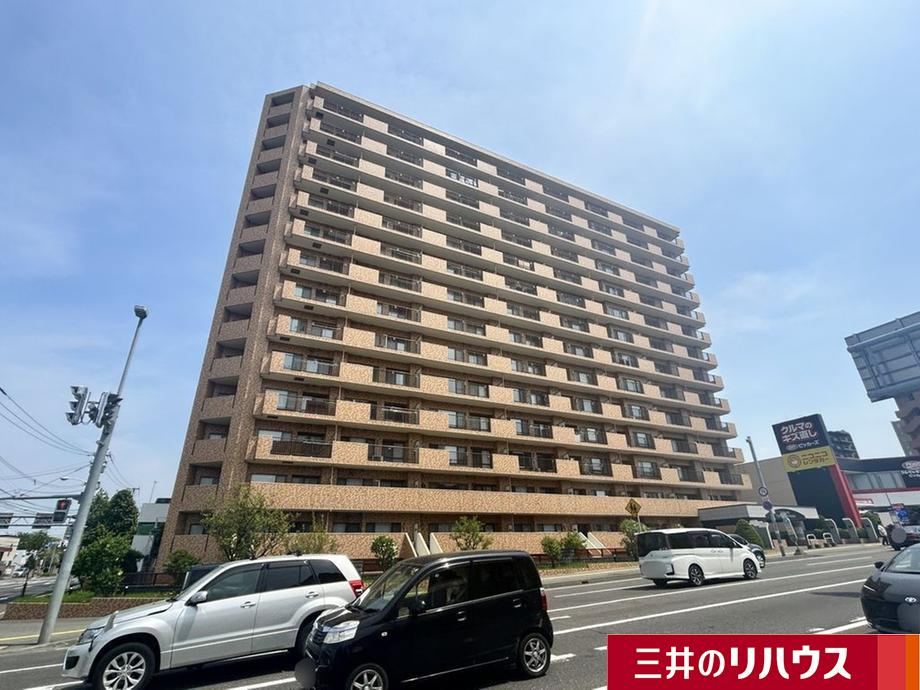 3LDK apartment in Toyohira Ward, Sapporo, Hokkaido - Photo 1