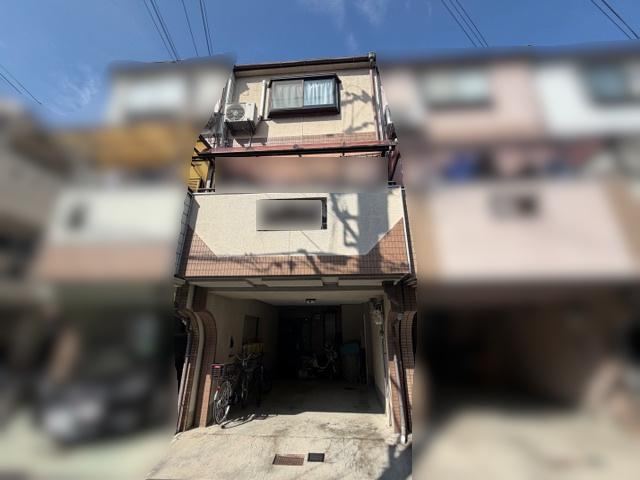 4DK house in Neyagawa, Osaka - Photo 1