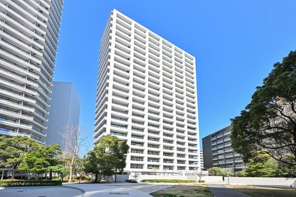 2LDK apartment in Kanagawa Ward, Yokohama, Kanagawa - Photo 1