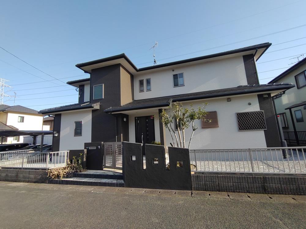 4LDK house in Onga, Onga District, Fukuoka - Photo 1