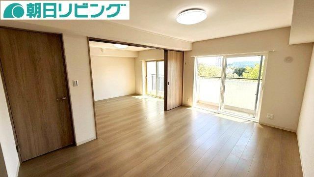 3LDK apartment in Aoba Ward, Yokohama, Kanagawa - Photo 1