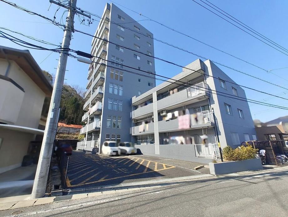 3LDK apartment in Toyota, Aichi - Photo 1