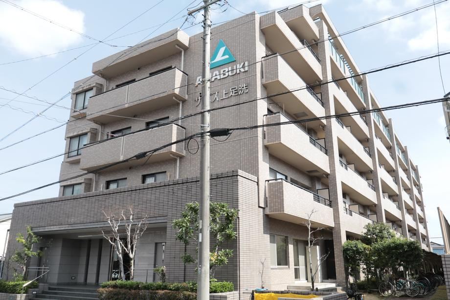 4LDK apartment in Aoi Ward, Shizuoka - Photo 1